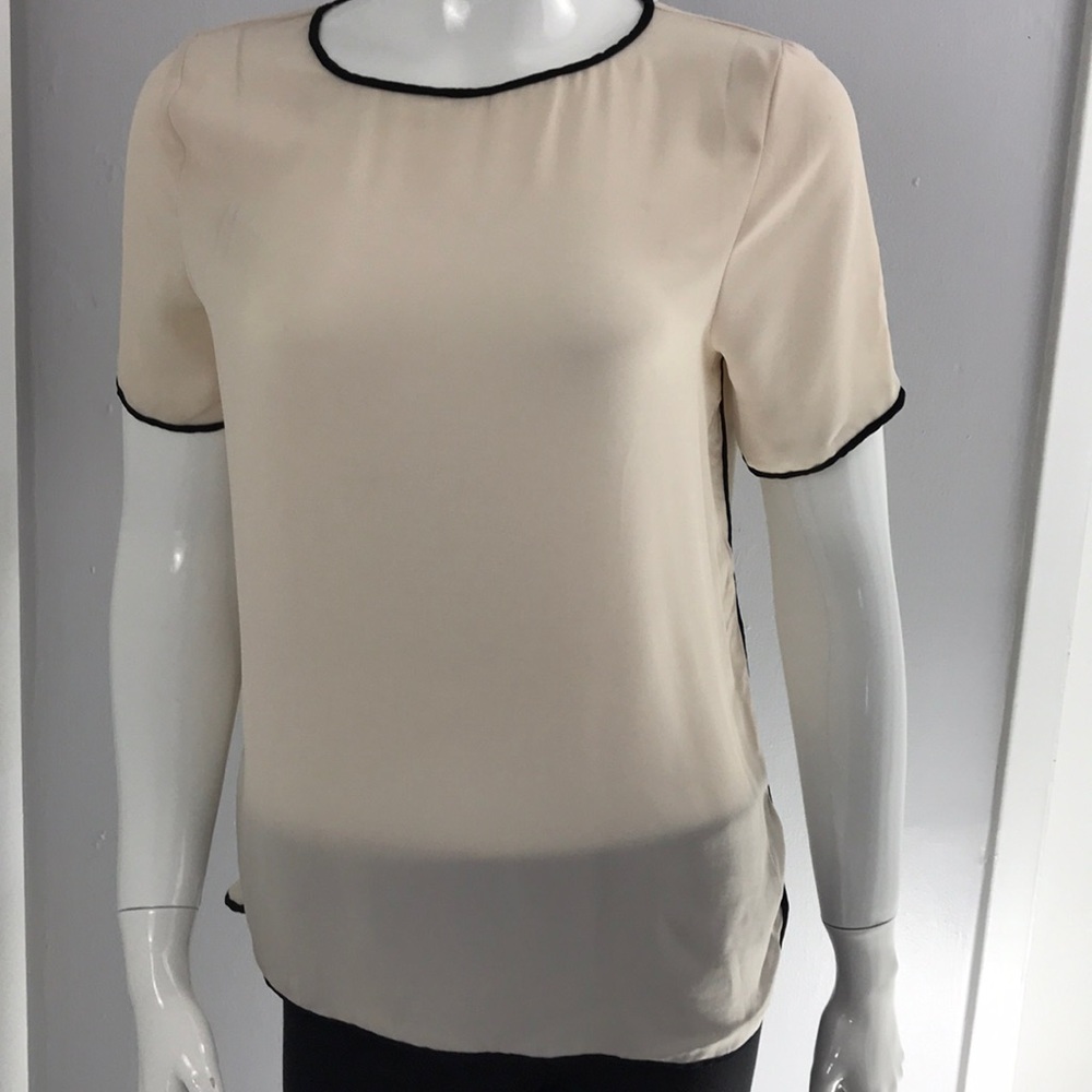 Zara Beige and black short sleeve blouse
